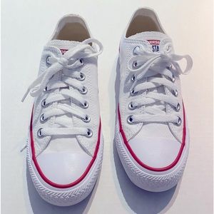 Women’s White Low Top Converse